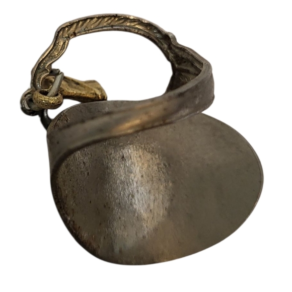 Kentucky Spoon Ring with Horse Charm – Adjustable Silver Tone Souvenir Jewelry - Picture 3 of 3